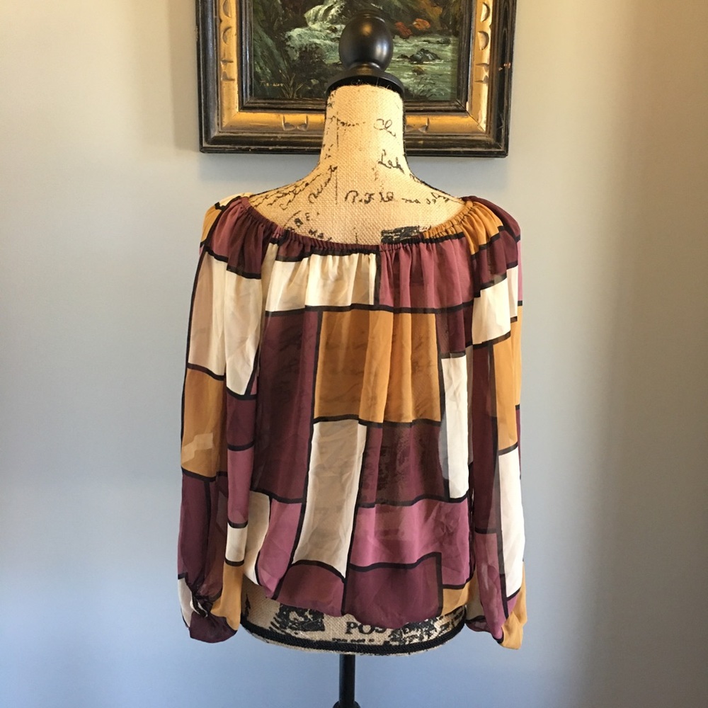 Blouse - Picture 4 of 10